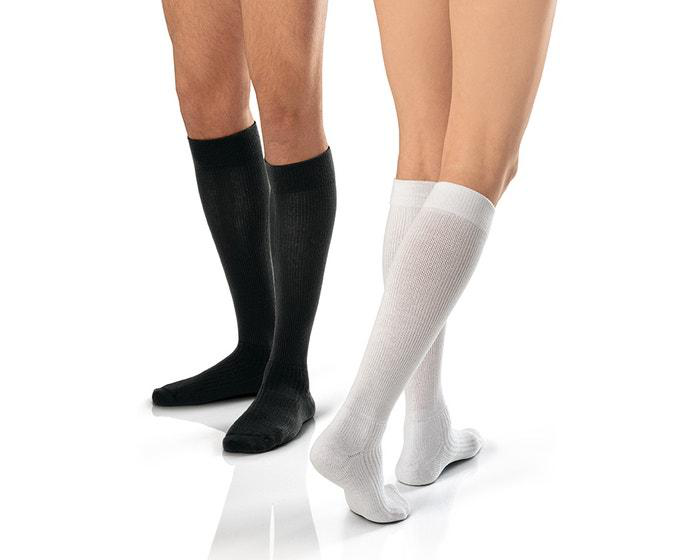 Medical compression stockings to the knees, covering the toes, II (20